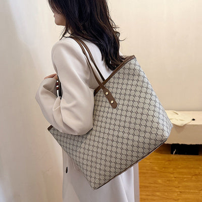 Classic Pattern Tote Bag