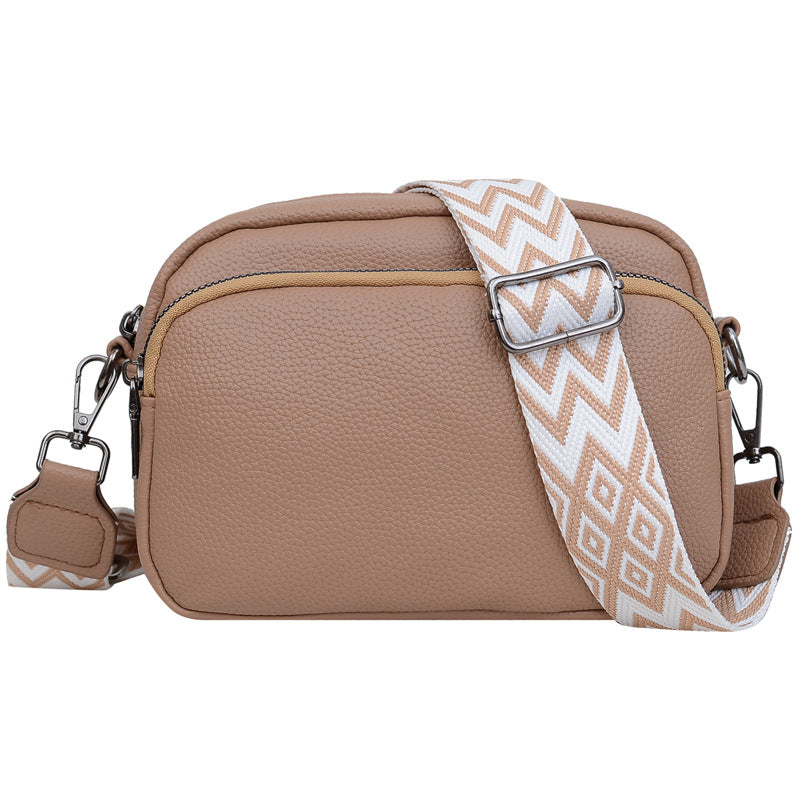 Small trendy shoulder bag